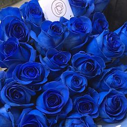 Мини-букет  из 7 синих роз 60 см (Эквадор)