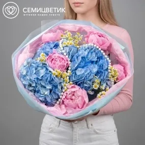 Букет "Сон в летнюю ночь" в круглой упаковке