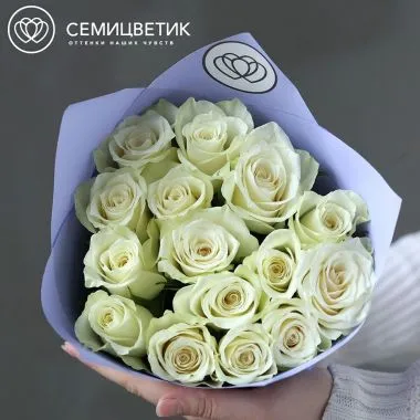 Букет из 15 белых роз 35-40 см (Кения)