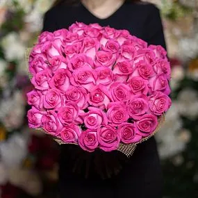 Букет из 51 розовой розы Topaz 50 см (Эквадор)