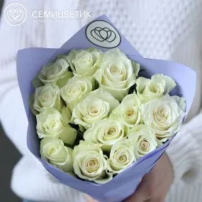Букет из 15 белых роз 35-40 см (Кения)