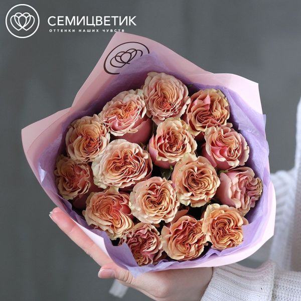 Букет из 15 розовых пионовидных роз Mabella 40 см
