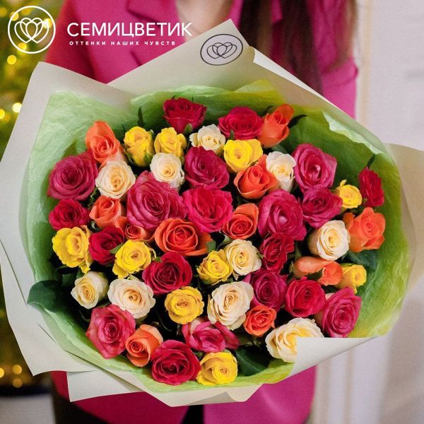 Букет из 51 розы 40 см яркий микс (Кения)