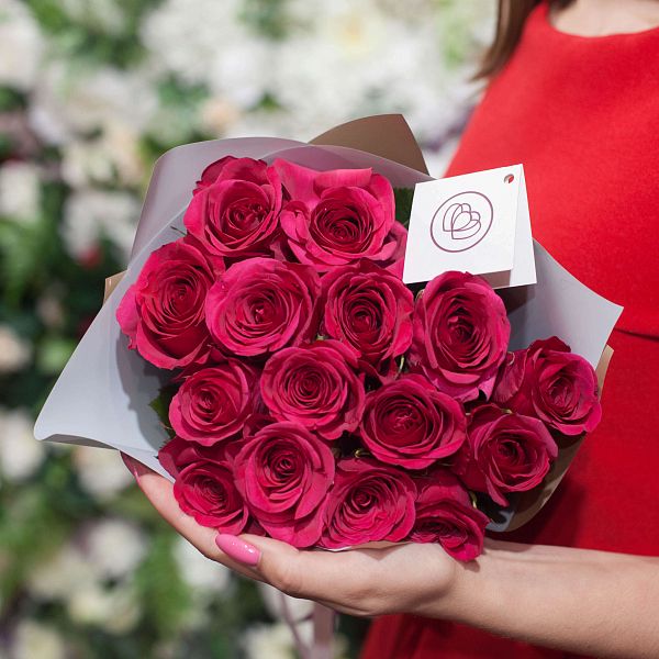 15 малиновых роз (Кения) 40 см Premium