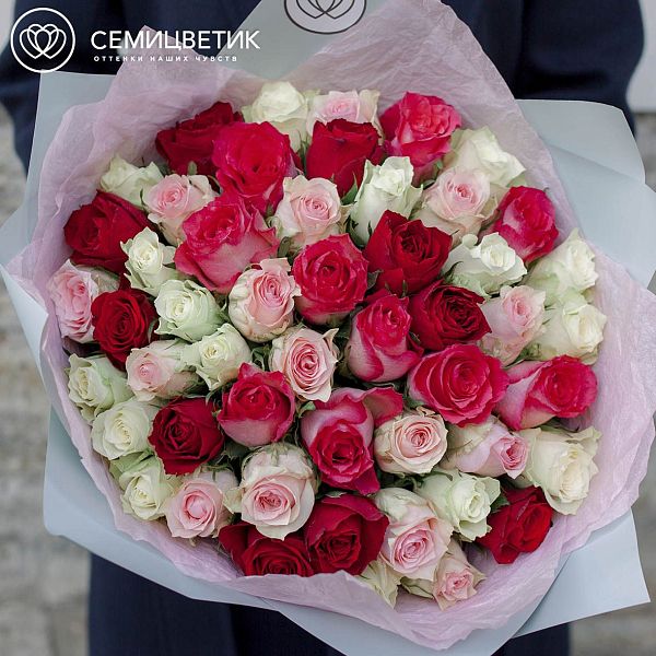 51 роза микс в нежных тонах (Кения) 40 см Premium