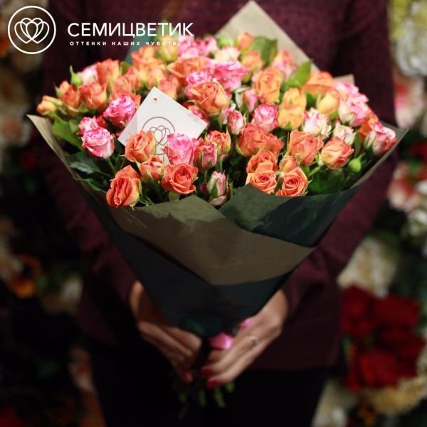 Букет из 35 кустовых роз 40 см микс (Кения) 