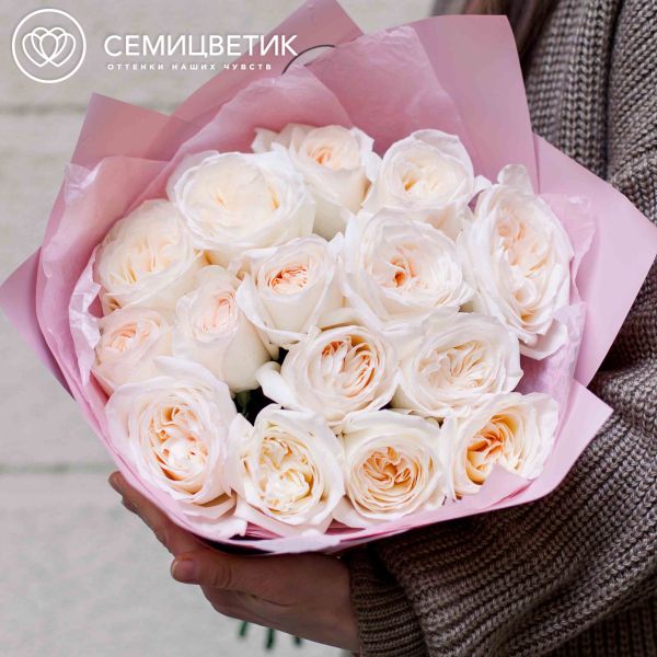 Букет из 15 белых пионовидных роз White O'Hara 40 см