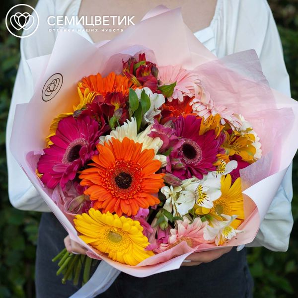 Букет из 15 гербер микс и 10 альстромерий микс