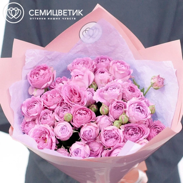Букет из 15 ярко-розовых пионовидных роз 40 см (Россия)