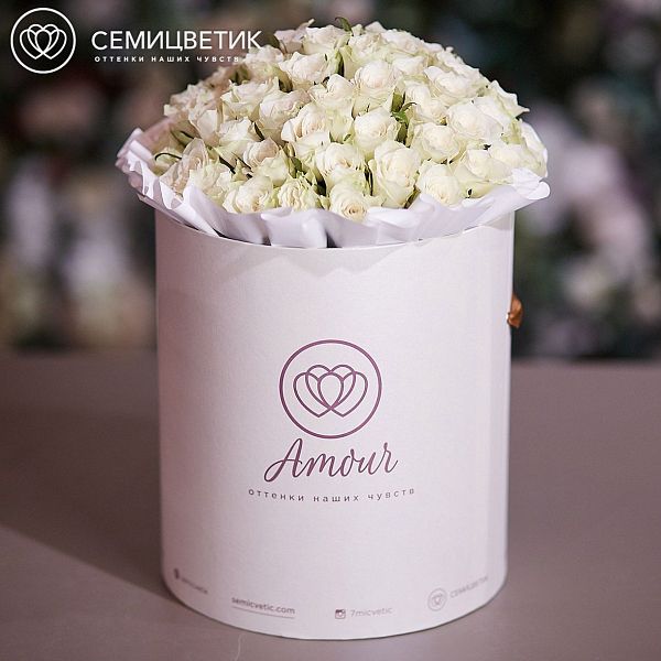 65 белых роз (Кения) Standart в белой коробке Amour ZL
