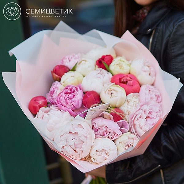 Букет из 25 пионов микс Premium