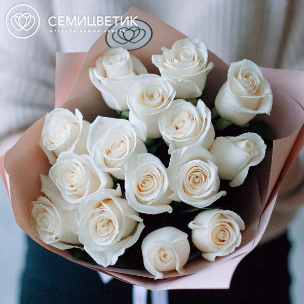 Букет из 11 белых роз Vendela 50 см (Эквадор)