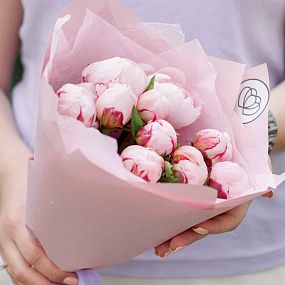 Букет из 11 розовых пионов Standart