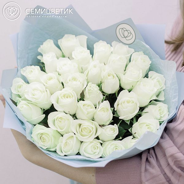 35 белых роз (Кения) 40 см Premium