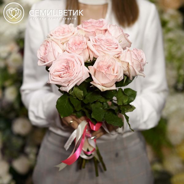 Букет из 9 розовых пионовидных роз Pink O'Hara 40 см