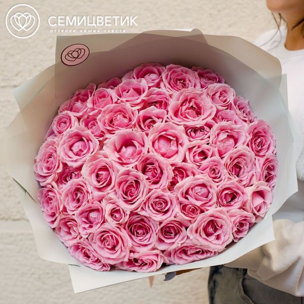 Букет из 51 нежно-розовой розы 60 см (Россия)