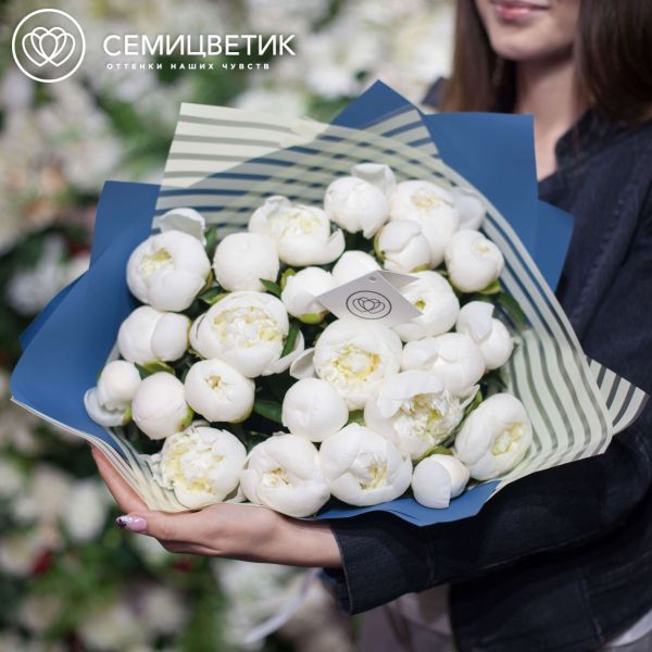 Букет из 25 белых пионов Standart