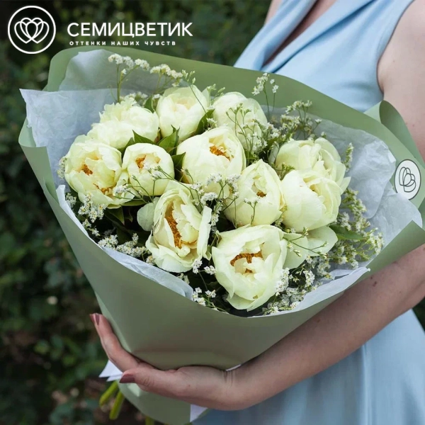 Букет из 11 лимонных пионов Lemon Chiffon Premium с лимониумом