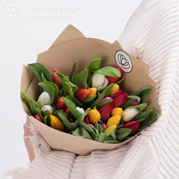 Букет из 25 тюльпанов микс 30 см