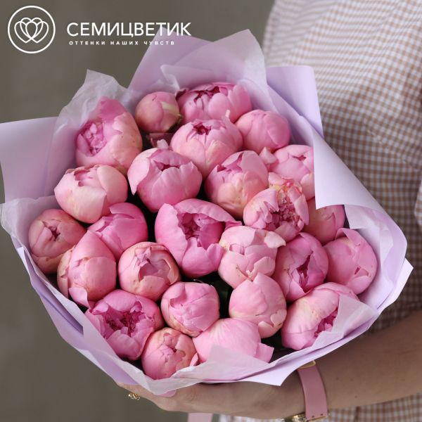Букет из 25 нежно-розовых пионов Angel Cheeks Premium