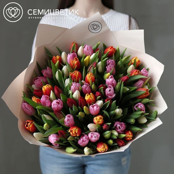 Букет из 101 тюльпана микс 40 см