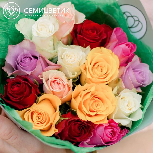 Букет из 15 роз 40 см микс (Кения)