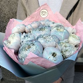Букет из 15 голубых пионов Premium
