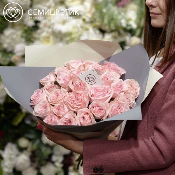 Букет из 25 розовых пионовидных роз Pink O'Hara 40 см
