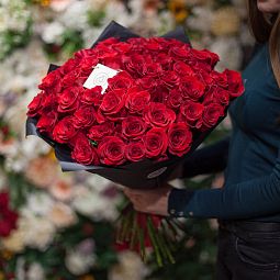 Букет из 51 красной розы Freedom 60 см (Эквадор)