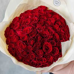 Букет из 61 красной розы 40 см (Кения)