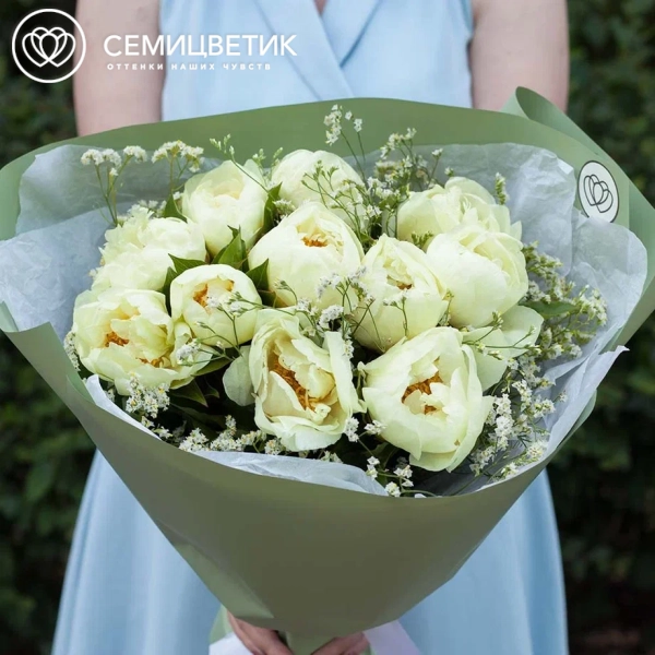 Букет из 11 лимонных пионов Lemon Chiffon Premium с лимониумом