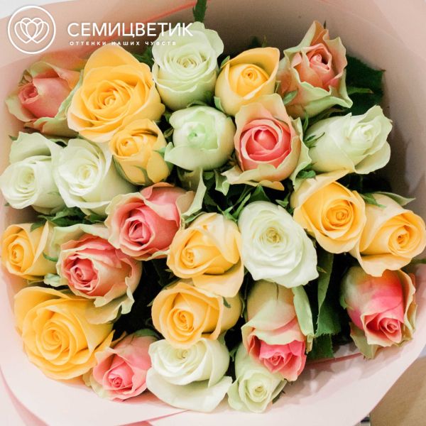 Букет из 25 роз микс в нежных тонах (Кения) 40 см Standart в розовой пленке