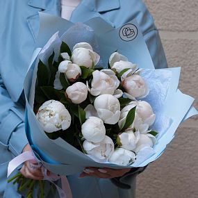 Букет из 15 нежно-розовых пионов Standart Plus