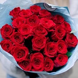 25 красных роз (Россия) 40 см