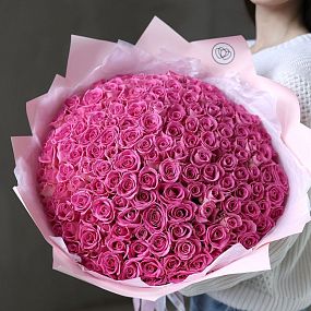 Букет из 151 розовой розы 40 см (Кения)