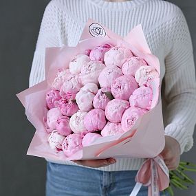 Букет из 25 розовых пионов Premium