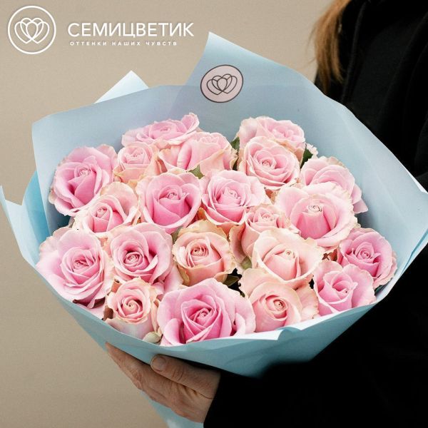 Букет из 21 розовой розы 70 см (Россия)