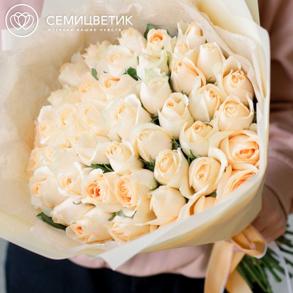Букет из 41 персиковой розы 40 см (Кения)