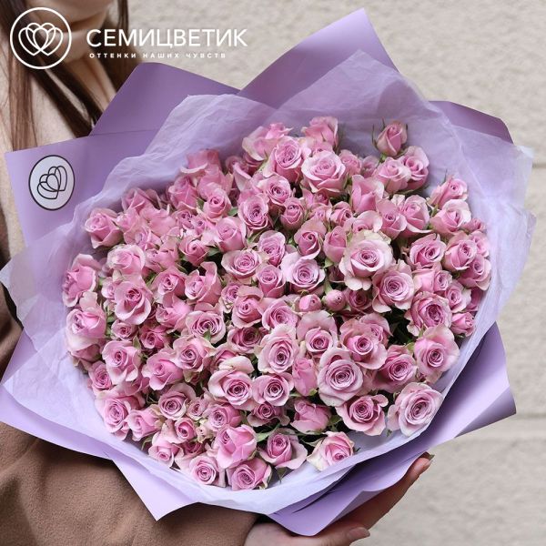 Букет из 35 сиреневых кустовых роз 40 см (Кения)
