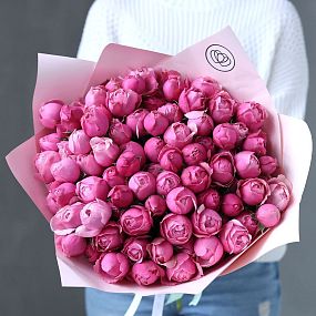 Букет из 21 розовой кустовой пионовидной розы Silva Pink