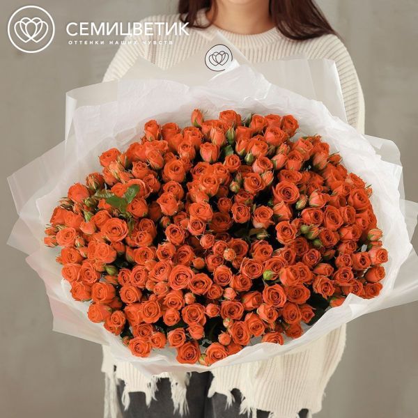 Букет из 51 оранжевой кустовой розы 40-50 см (Россия)