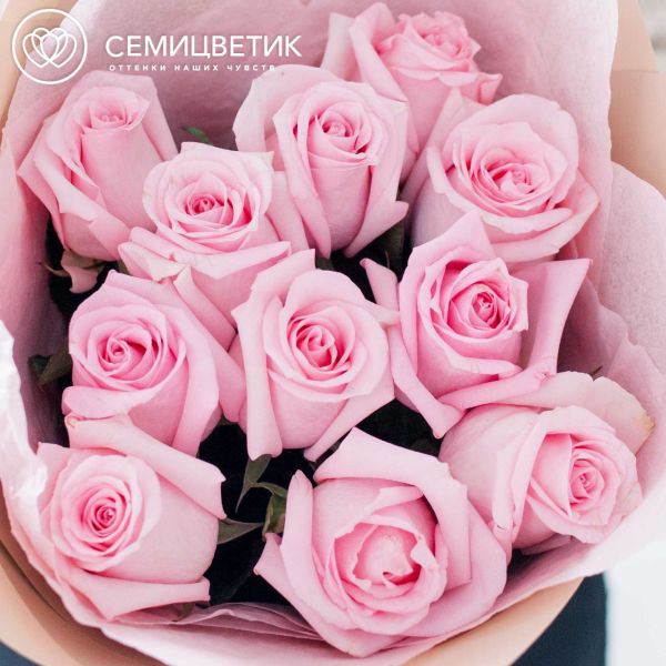 Букет из 11 розовых роз Jessika 50 см (Эквадор) 