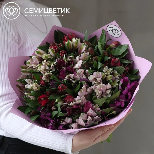 Букет из 25 альстромерий яркий микс