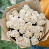 Букет из 25 белых роз (Эквадор) 50 см Vendela