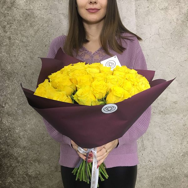 51 жёлтая роза (Кения) 40 см Premium