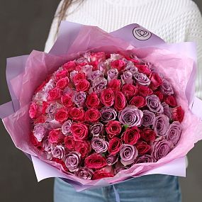 Букет из 101 розовой и сиреневой розы 35 см (Кения)
