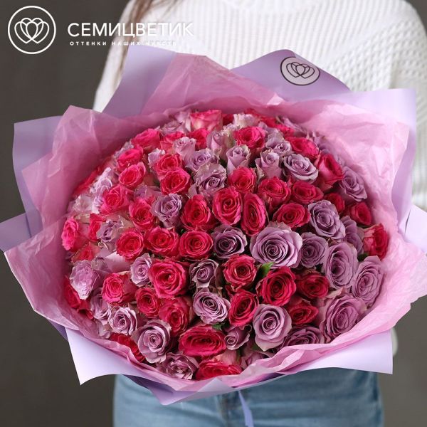 Букет из 101 розовой и сиреневой розы 35 см (Кения)