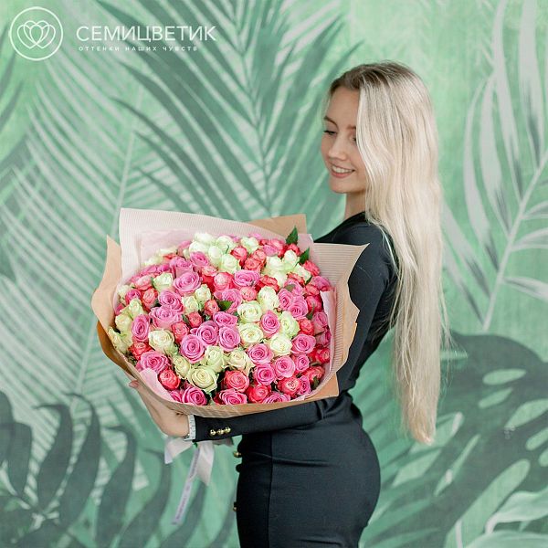 101 роза микс в нежных тонах (Кения) 40 см Premium