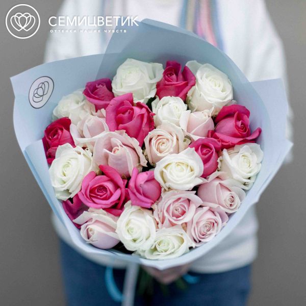 Букет из 25 роз 70 см микс (Россия)
