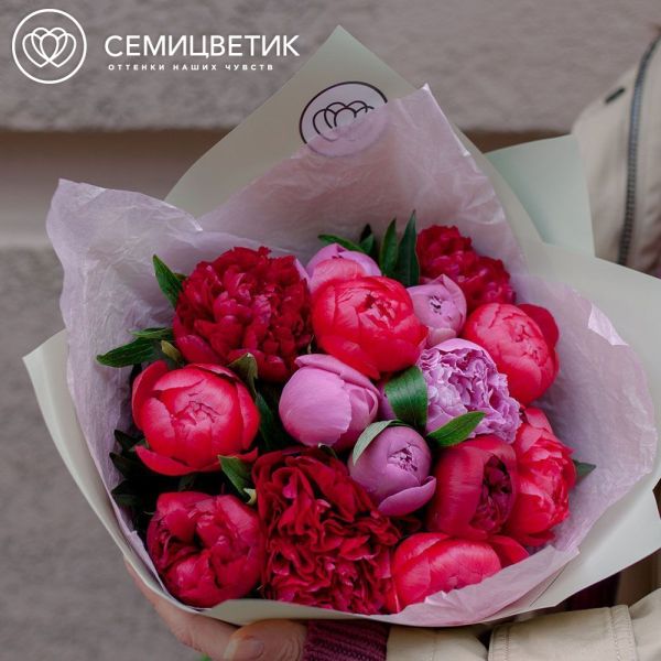Букет из 15 пионов микс Standart